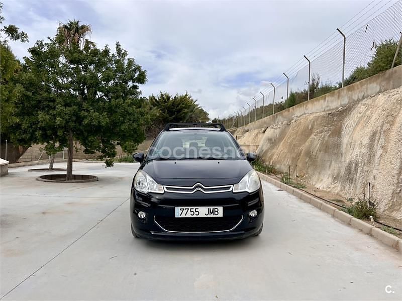 Usado Citroën C3 Live 75 CV (55 kW) 2016 Negro Berlina