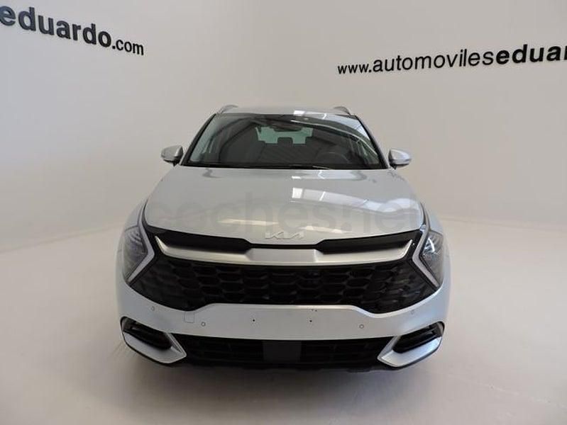 Usado Kia Sportage 136 CV (100 kW) 2022 Gris / plata SUV