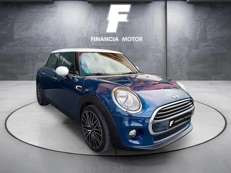 Usado Mini Cooper D 116 CV (85 kW) 2016 Azul Utilitario