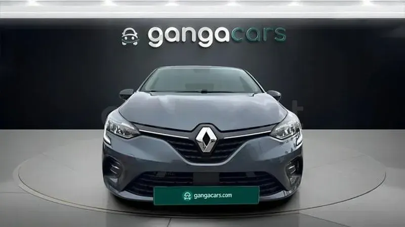 Usado Renault Clio V Zen 100 CV (73 kW) 2021 Gris / plata Berlina