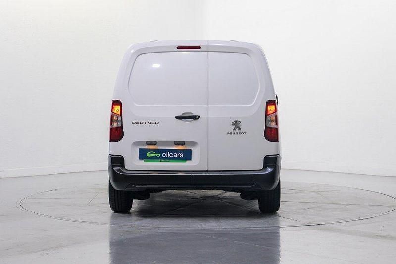 Usado Peugeot Partner S 100 CV (73 kW) 2021 Blanco Monovolumen
