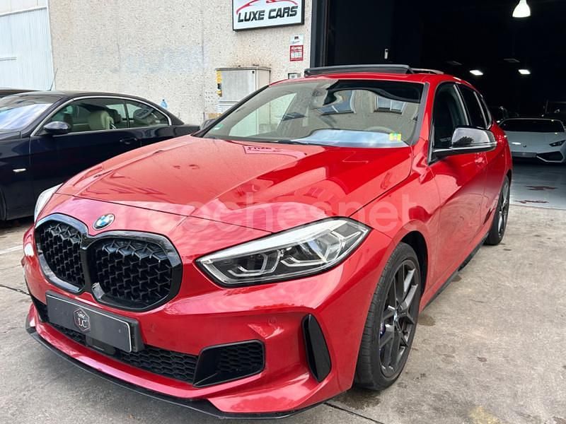 Rojo Usado 2021 BMW M135 Comfort Edition Utilitario | 34.999 € (Precio justo) - Imagen 1/4