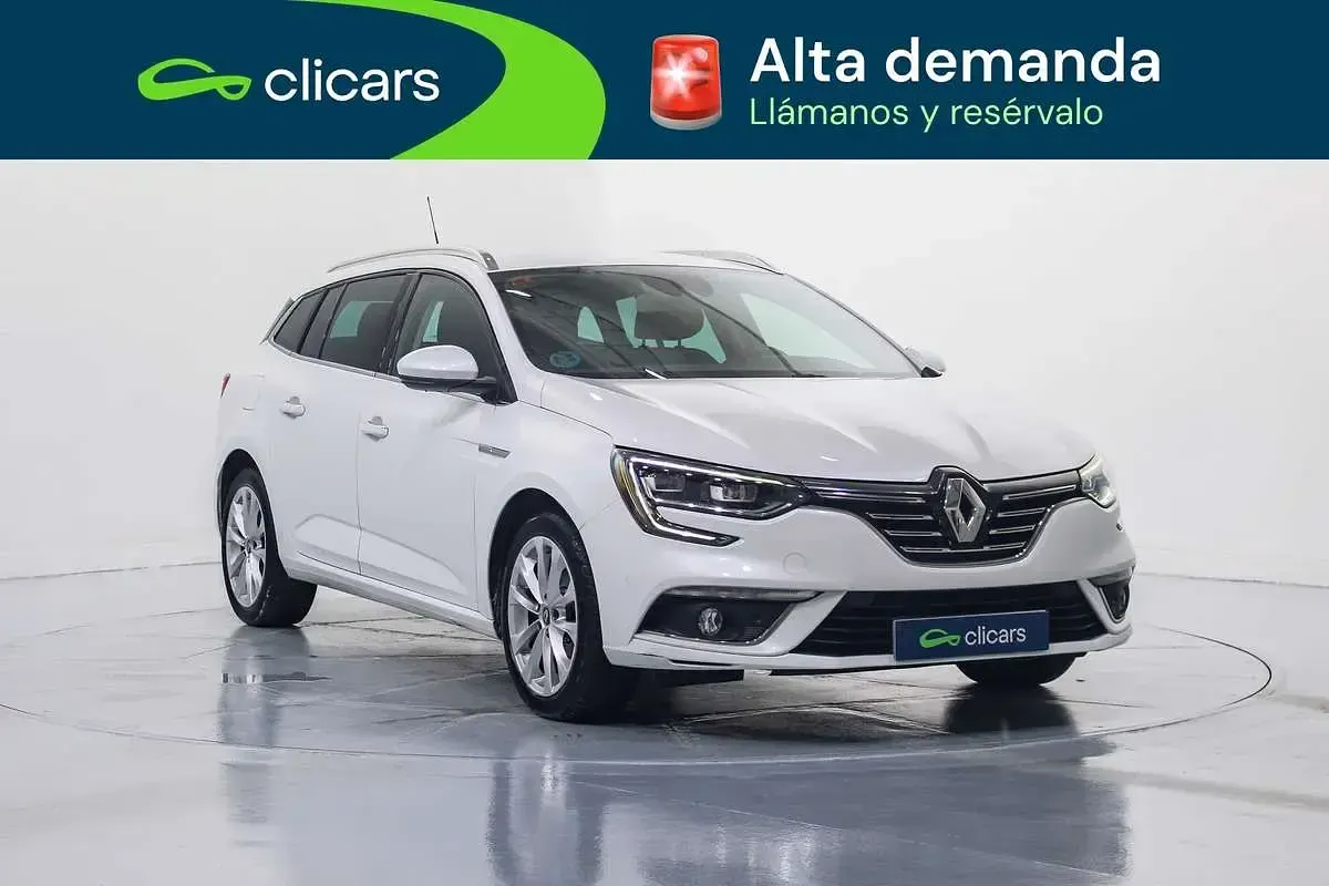 Usado Renault Mégane GrandTour Zen 140 CV (102 kW) 2019 Blanco Familiar