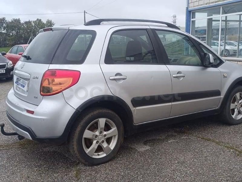 Usado Suzuki SX4 GL 135 CV (99 kW) 2012 Gris / plata SUV