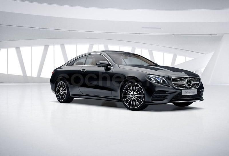 Usado Mercedes E300 AMG line 245 CV (180 kW) 2017 Negro Coupe