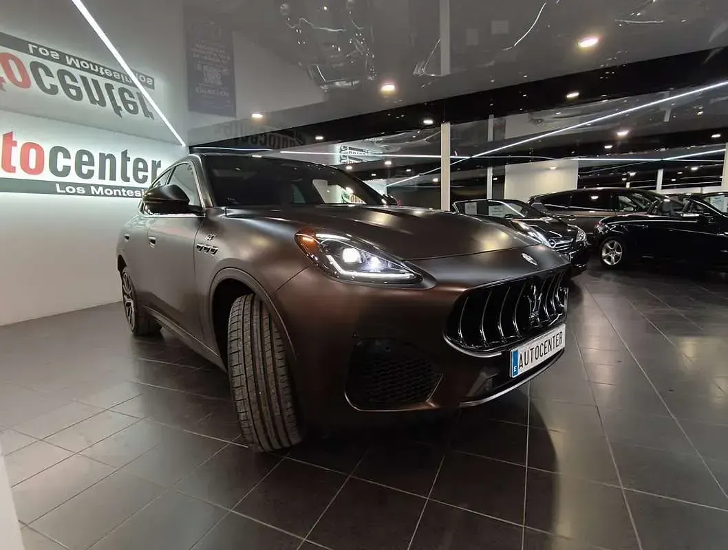 Usado Maserati Grecale GT 299 CV (219 kW) 2022 Marrón SUV