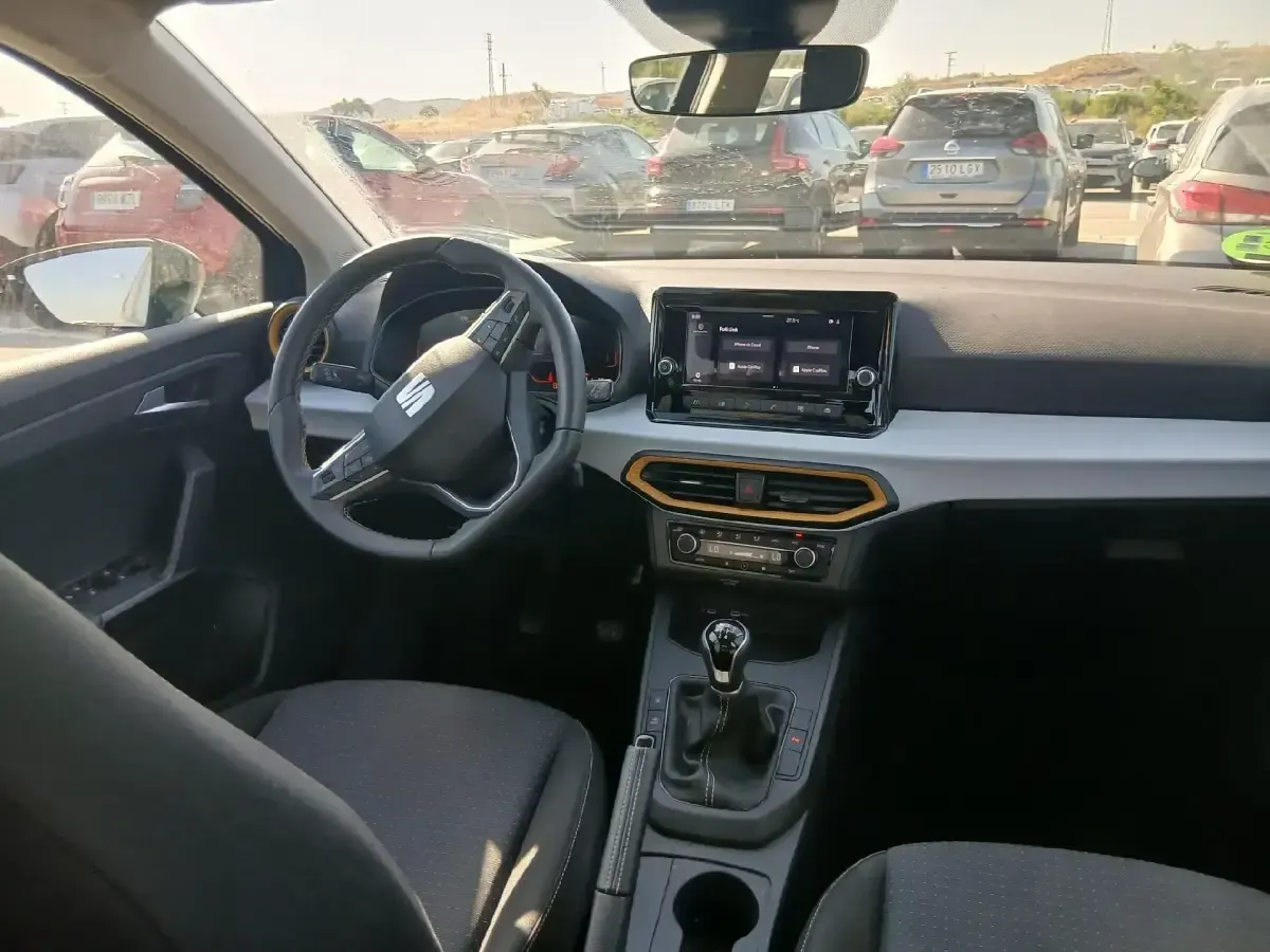 Usado Seat Ibiza Style 95 CV (69 kW) 2026 Azul Utilitario