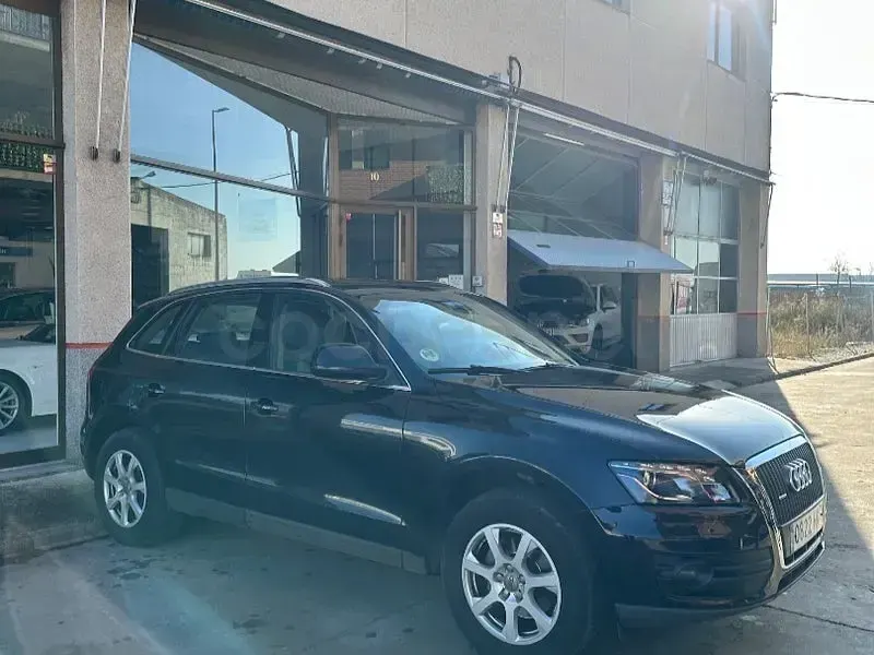 Usado Audi Q5 170 CV (125 kW) 2012 Negro SUV