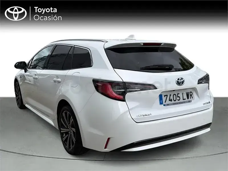 Usado Toyota Corolla Sport 122 CV (89 kW) 2022 Blanco Familiar
