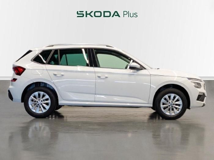 Usado Skoda Kamiq Selection 115 CV (84 kW) 2025 Blanco SUV