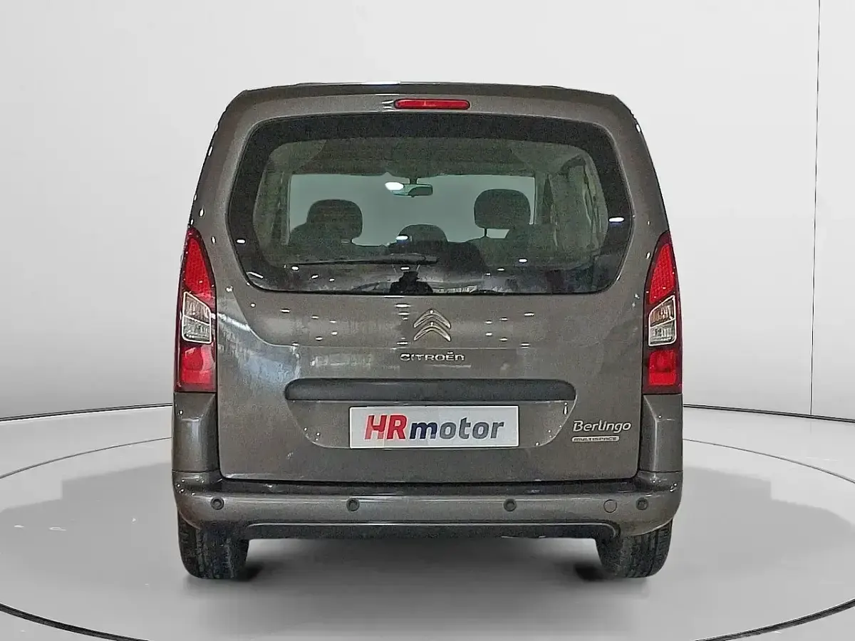Usado Citroën Berlingo Feel 110 CV (80 kW) 2017 Marrón Monovolumen