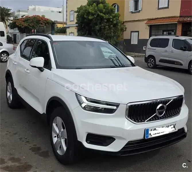 Usado Volvo XC40 156 CV (114 kW) 2019 Blanco SUV