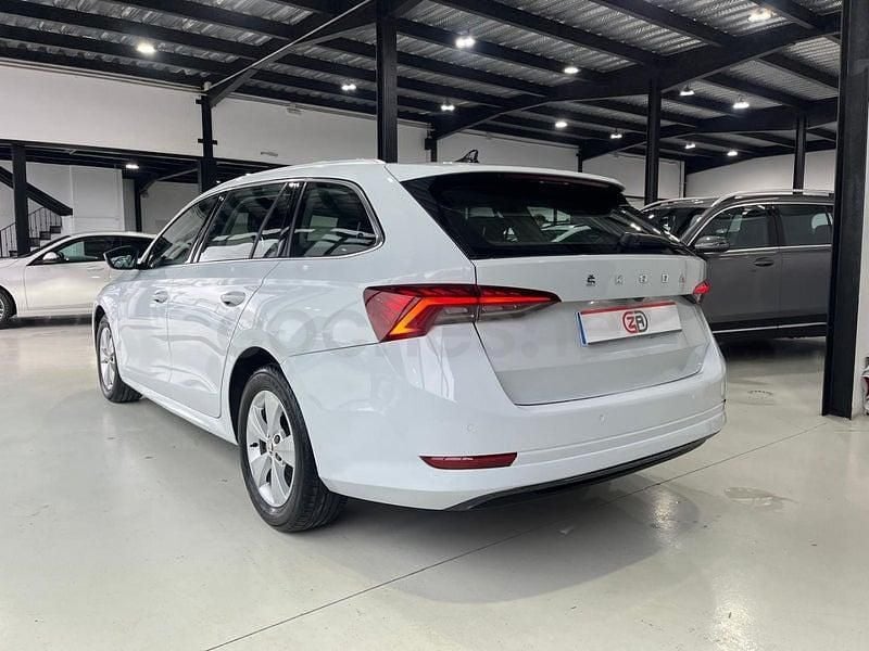 Brugt Skoda Octavia Ambition 110 HK (80 kW) 2021 Hvid Stationcar