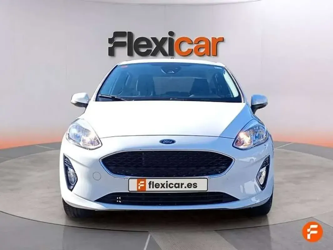 Usado Ford Fiesta Active 86 CV (63 kW) 2019 Blanco Utilitario