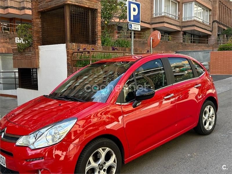 Usado Citroën C3 Live 82 CV (60 kW) 2016 Rojo Berlina