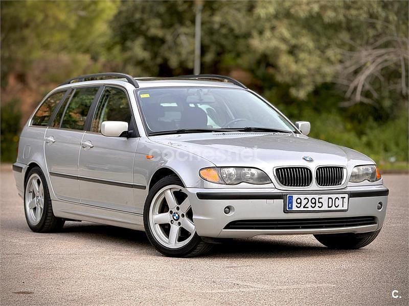 Usado BMW 320 170 CV (125 kW) 2002 Gris / plata Familiar