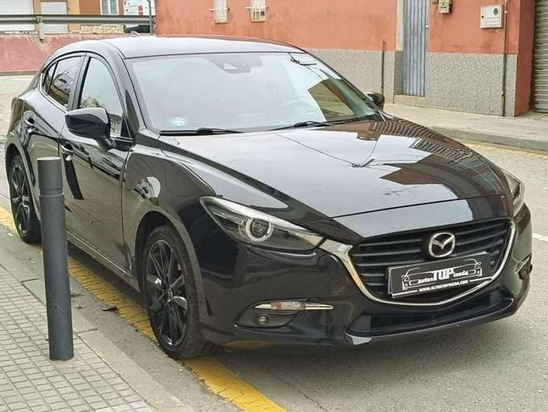 Usado Mazda 3 122 CV (89 kW) 2018 Gris Utilitario