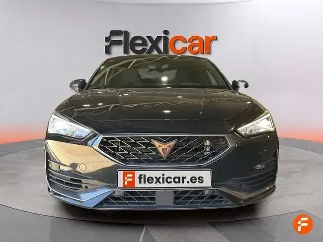 Usado Cupra Leon 300 CV (220 kW) 2021 Negro