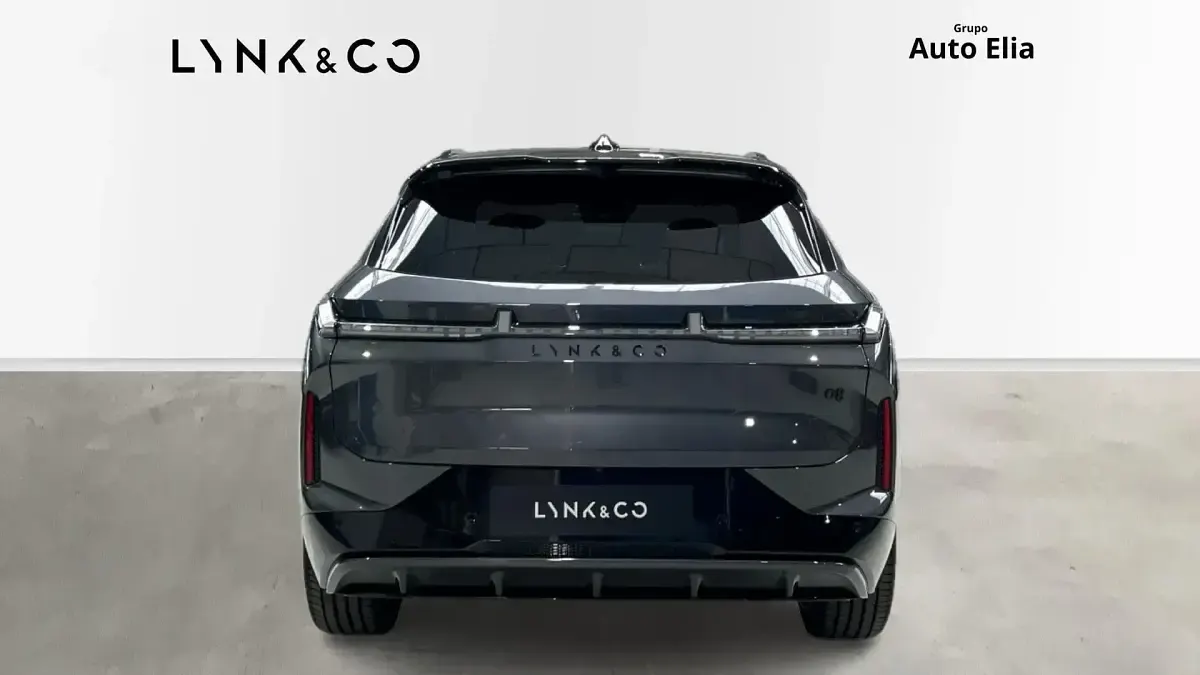 Nuevo Lynk & Co 08 349 CV (256 kW) 2025 Gris SUV