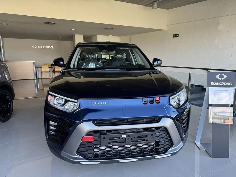 Usado SsangYong Tivoli 135 CV (99 kW) 2024 Azul SUV