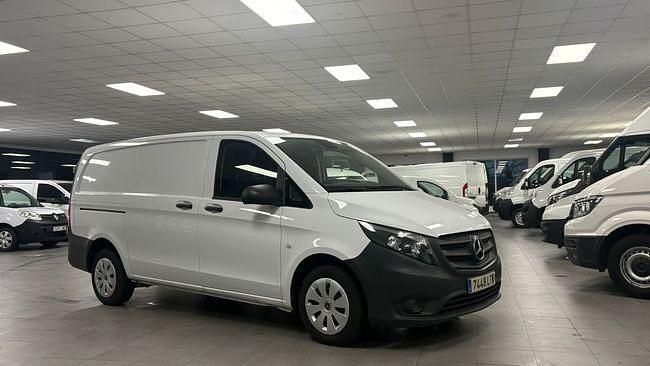 Usado Mercedes Vito 115 CV (84 kW) 2021 Blanco Van