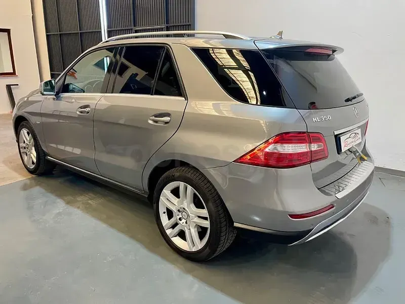 Usado Mercedes ML350 258 CV (189 kW) 2013 Gris / plata SUV