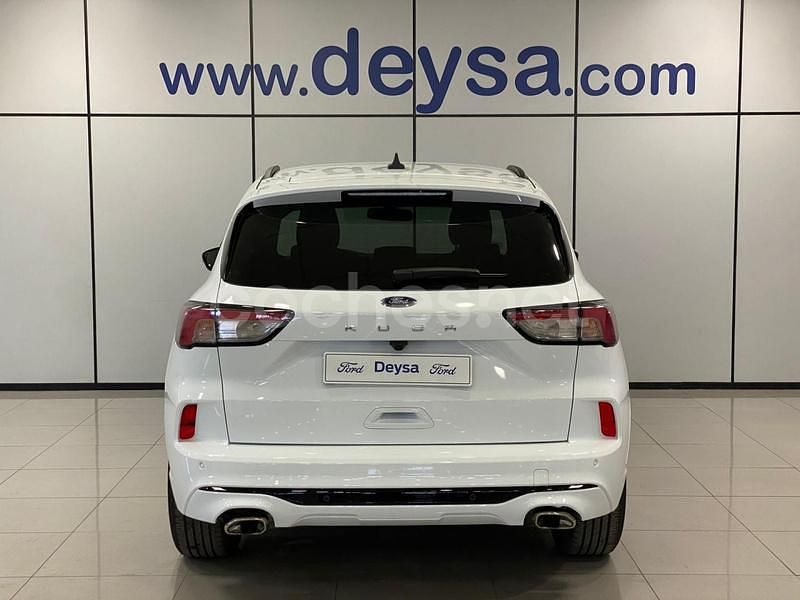 Usado Ford Kuga ST-Line 120 CV (88 kW) 2022 Blanco SUV
