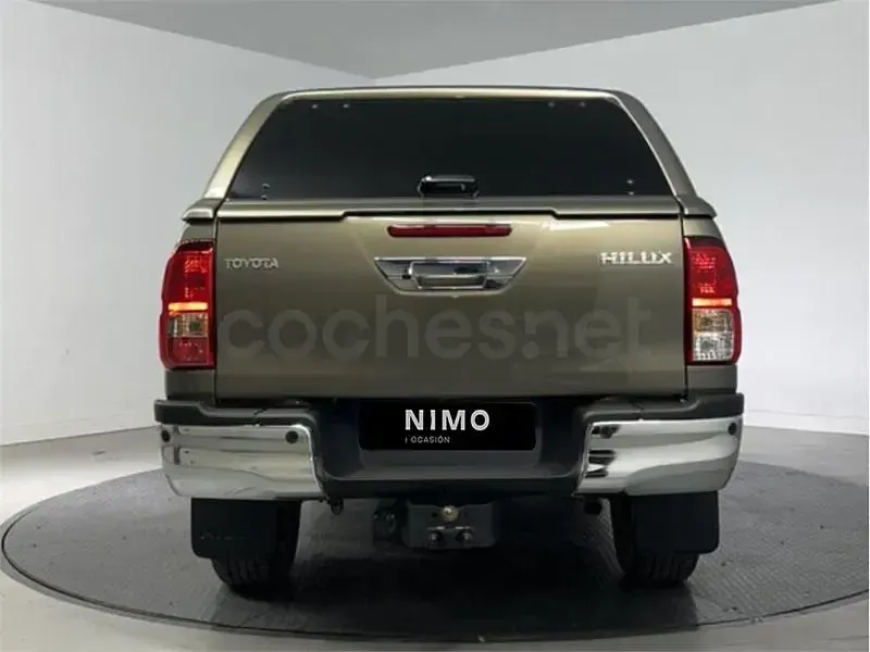 Usado Toyota HiLux 220 CV (161 kW) 2025 Negro Pickup/Camioneta