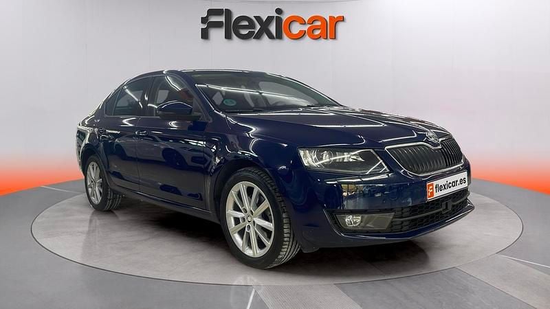 Usado Skoda Octavia Ambition 150 CV (110 kW) 2016 Azul Utilitario