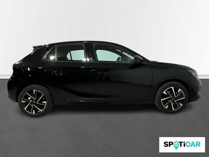 Usado Opel Corsa 100 CV (73 kW) 2025 Negro Utilitario