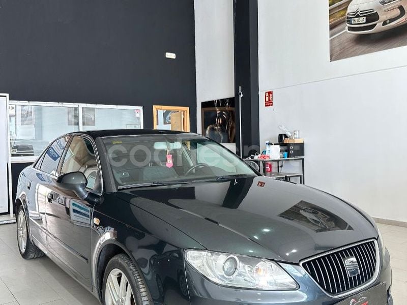 Gris / plata Usado 2010 Seat Exeo Style Familiar | 7995 € (Precio justo) - Imagen 1/4