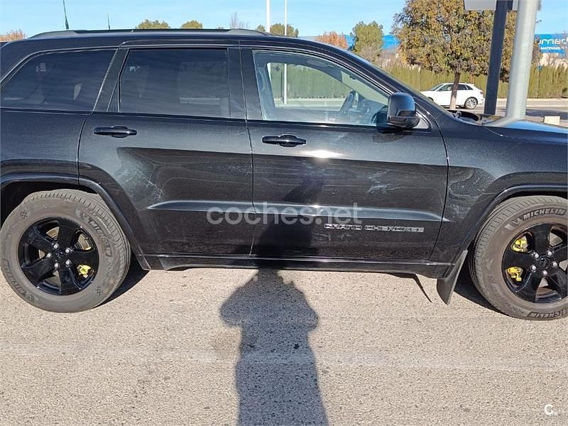 Usado Jeep Grand Cherokee Overland 250 CV (183 kW) 2016 Negro SUV
