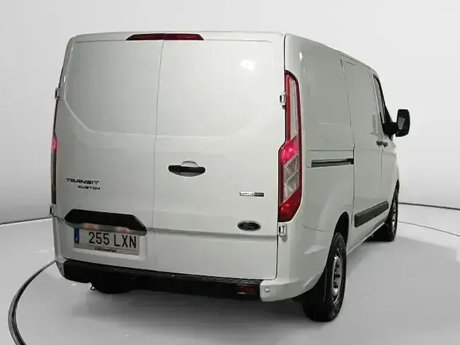 Usado Ford Transit Custom 131 CV (96 kW) 2022 Blanco Berlina