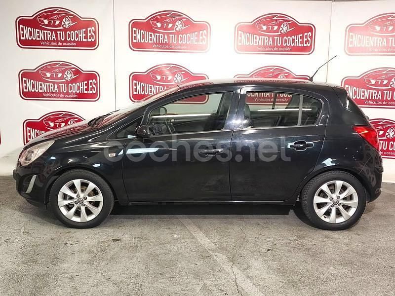 Usado Opel Corsa Selective 86 CV (63 kW) 2012 Negro Berlina
