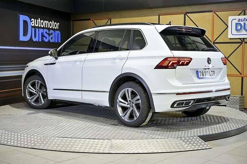 Usado VW Tiguan R-line 150 CV (110 kW) 2021 Blanco SUV
