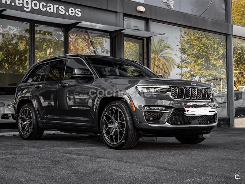 Usado Jeep Grand Cherokee Summit 381 CV (280 kW) 2023 Negro SUV