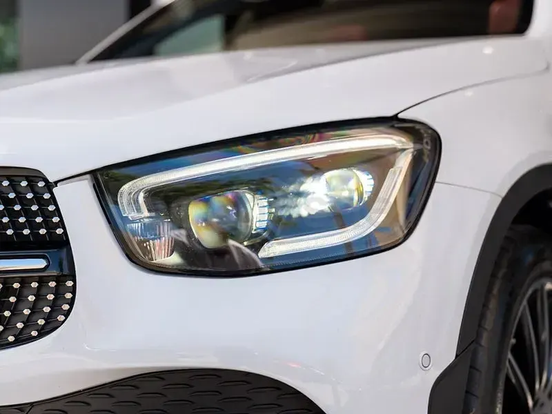 Usado Mercedes GLC220 194 CV (142 kW) 2020 Blanco SUV