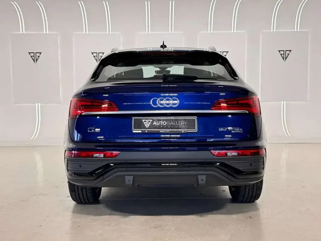 Usado Audi Q5 Sportback Advanced 299 CV (219 kW) 2022 Azul SUV