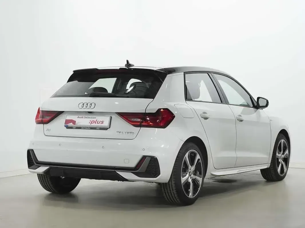 Usado Audi A1 Sportback 116 CV (85 kW) 2025 Blanco Utilitario