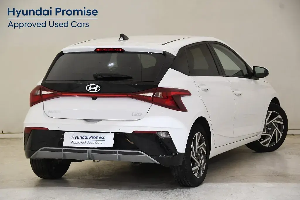 Usado Hyundai i20 99 CV (72 kW) 2025 Utilitario