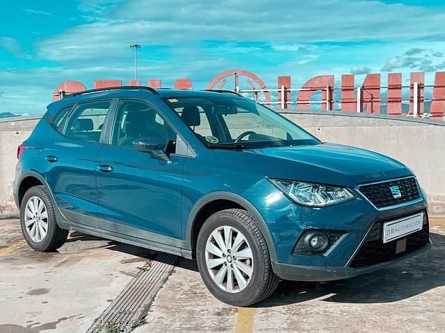Azul Usado 2018 Seat Arona Ecomotive SUV | 14.700 € (Precio justo) - Imagen 1/4