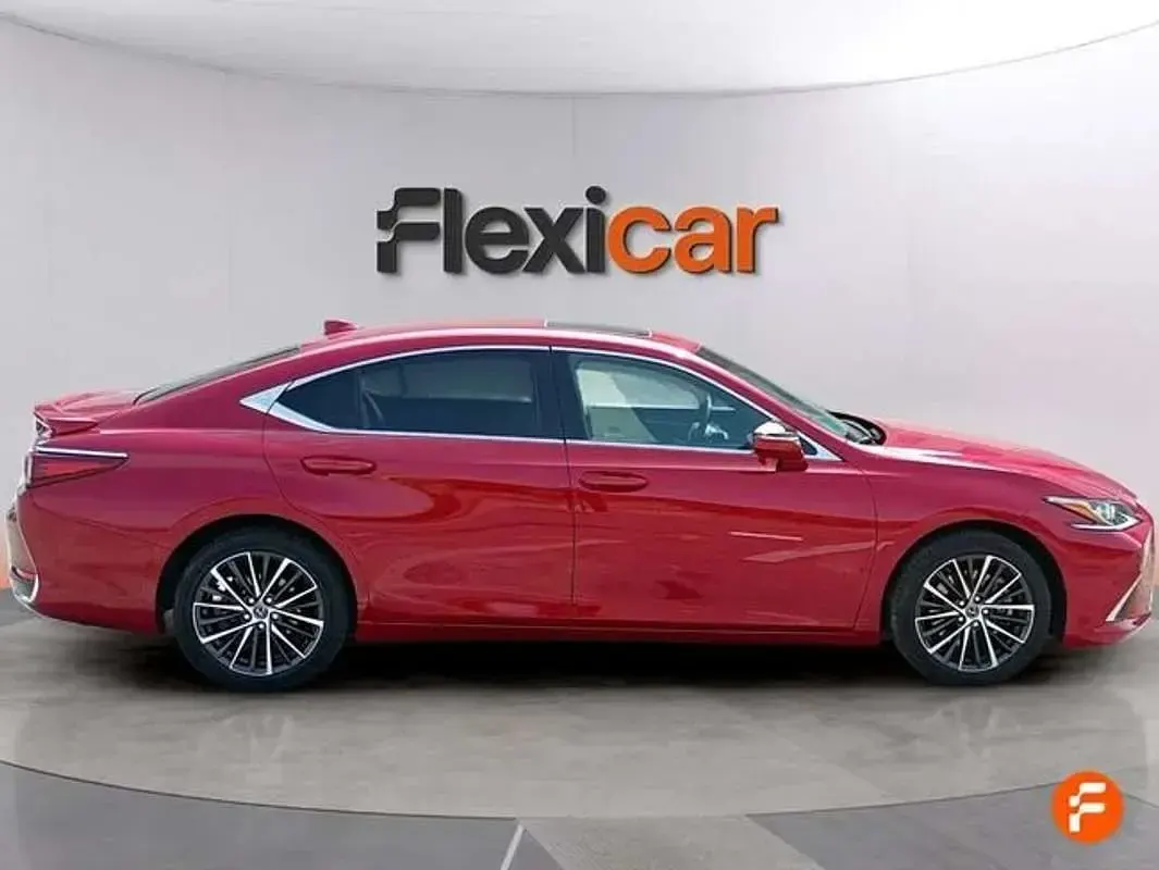 Usado Lexus ES300 218 CV (160 kW) 2024 Burdeos Berlina