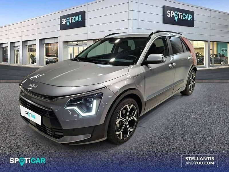 Gris Usado 2024 Kia Niro SUV | 34.885 € (Caro) - Imagen 1/4