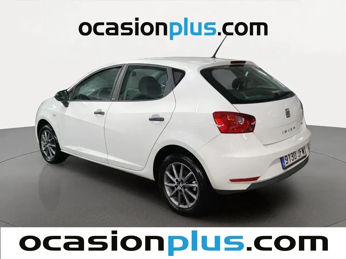 Usado Seat Ibiza Reference 90 CV (66 kW) 2015 Blanco Utilitario
