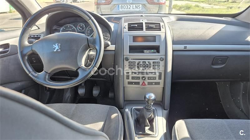 Usado Peugeot 407 136 CV (100 kW) 2005 Gris / plata Berlina