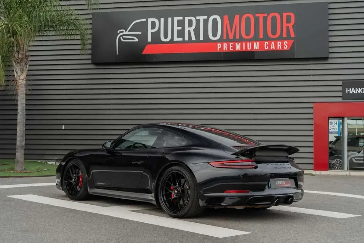 Usado Porsche 911 Carrera GTS 450 CV (330 kW) 2018 Negro Coupe