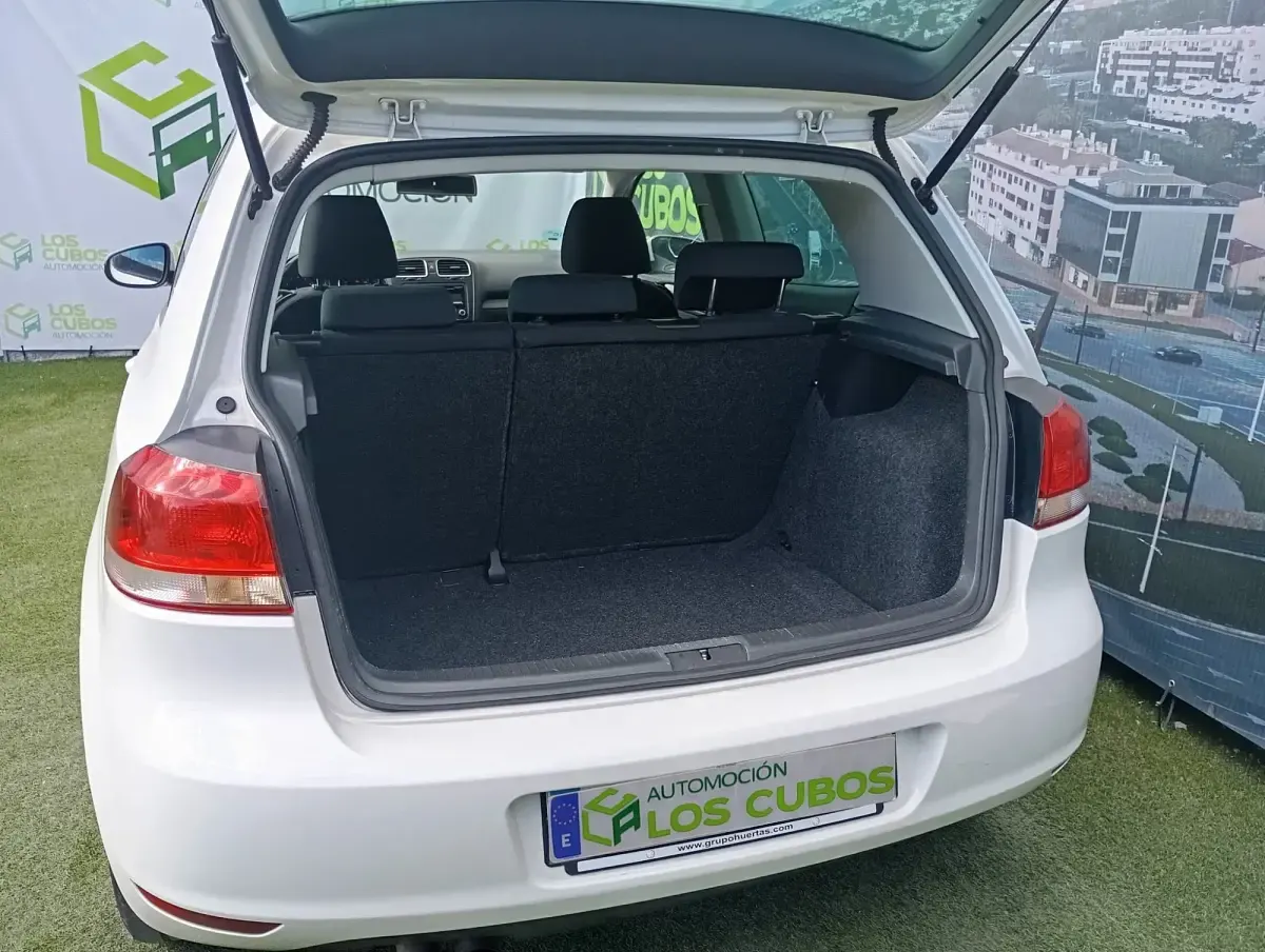 Usado VW Golf VI Advance 122 CV (89 kW) 2011 Blanco Utilitario