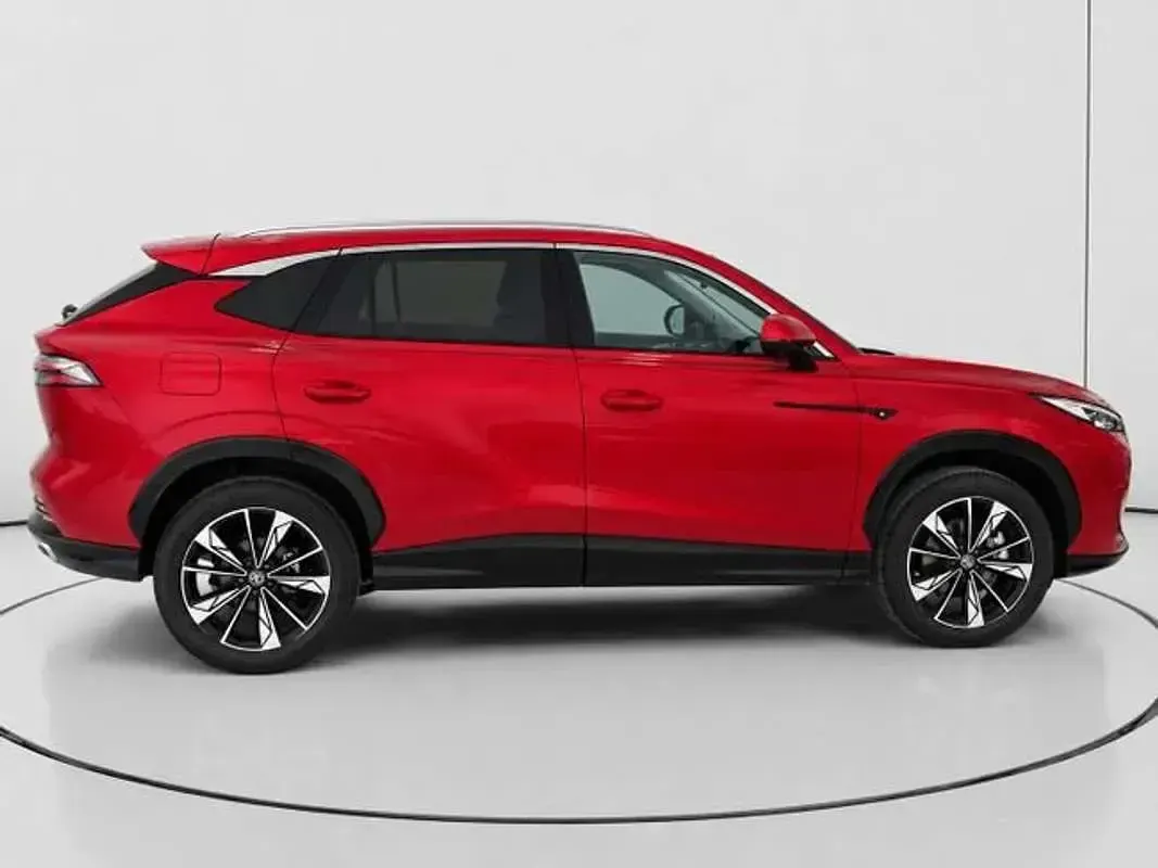 Usado MG HS Luxury 170 CV (125 kW) 2025 Rojo SUV