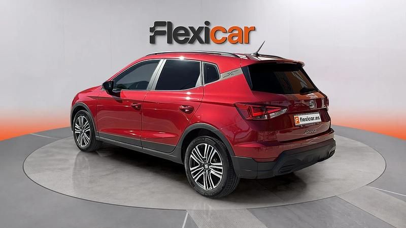 Usado Seat Arona Xperience 116 CV (85 kW) 2023 Rojo SUV