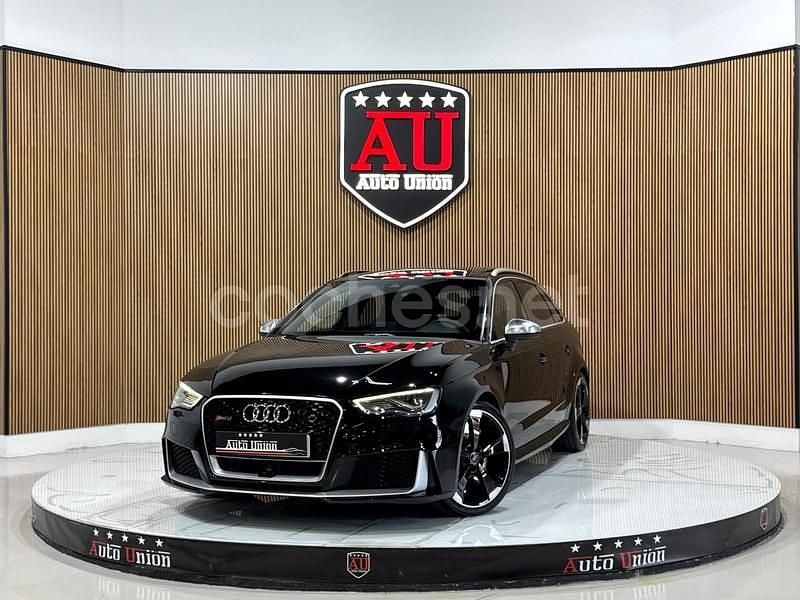 Negro Usado 2016 Audi RS3 Ambiente Utilitario | 30.499 € (Precio justo) - Imagen 1/4